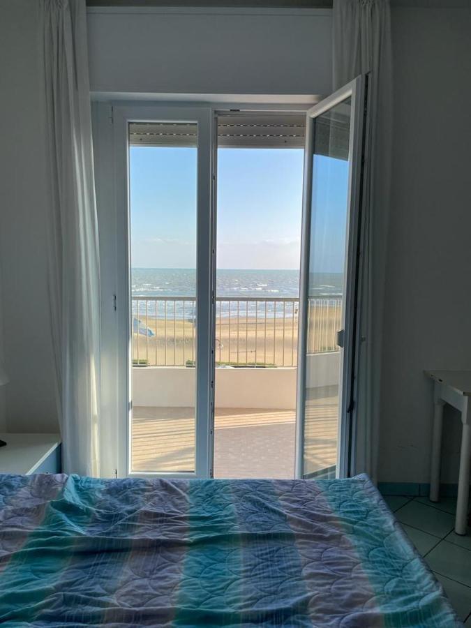 Residence Zeta - Walterigato Apartments Solo Per Famiglie Лидо ди Йезоло Екстериор снимка